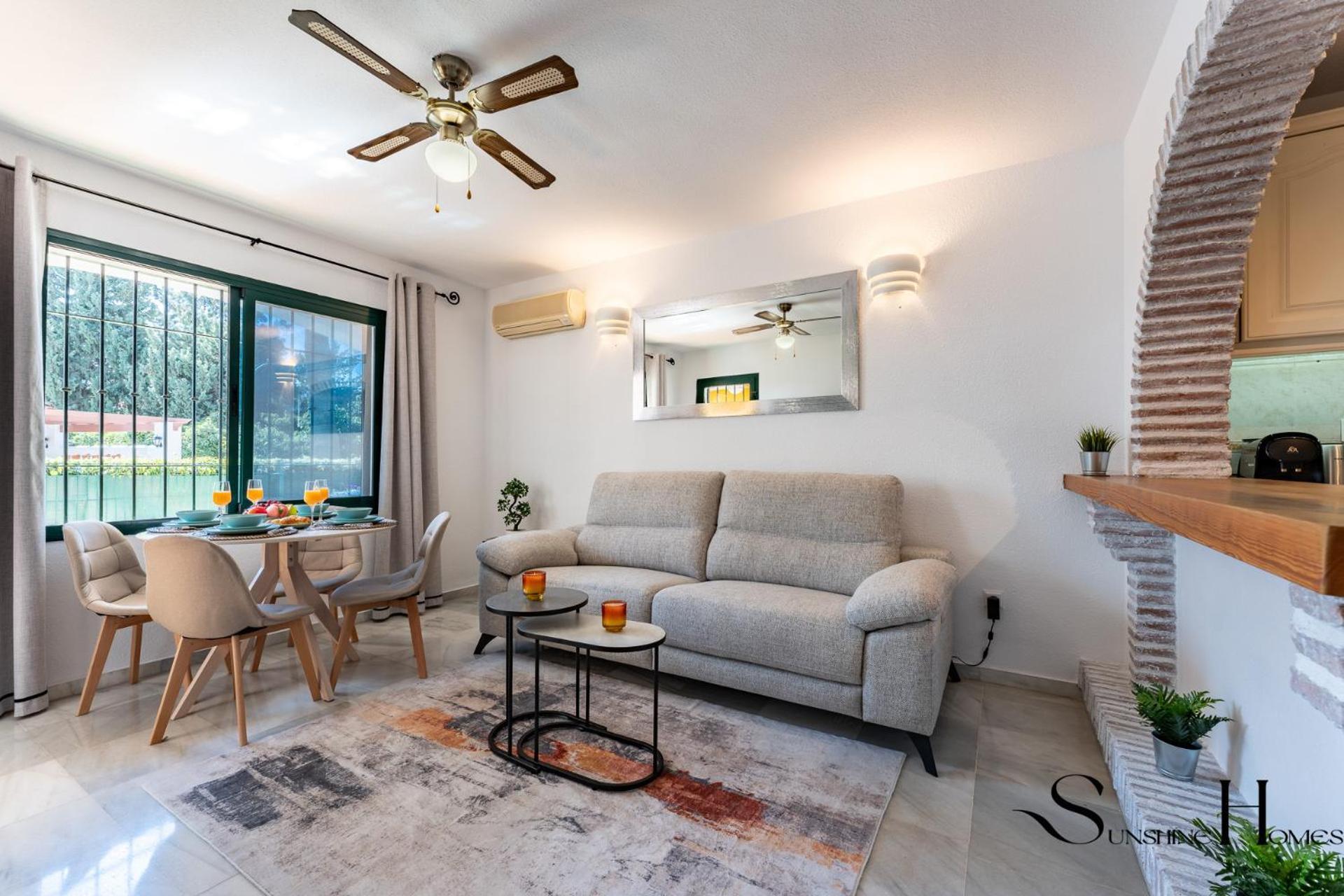 Poolside 2 Bedroom Retreat Appartement