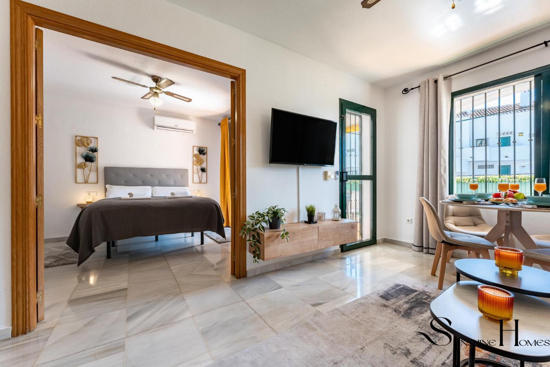 Poolside 2 Bedroom Retreat Appartement *